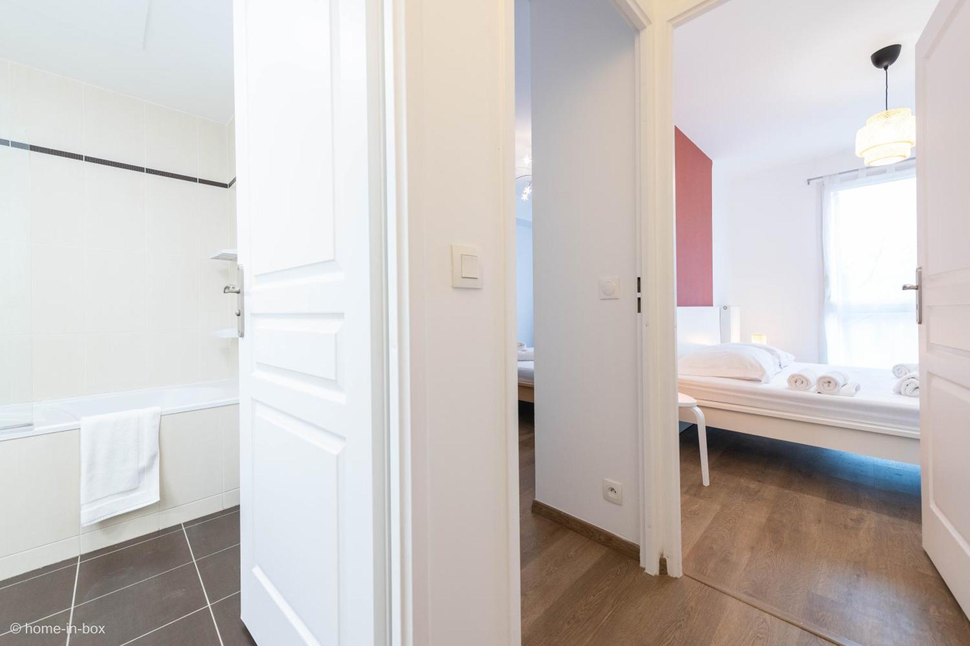 A 10 Min: Maison Paisible 8p, Wifi, Parking * Chessy (Seine-et-Marne)