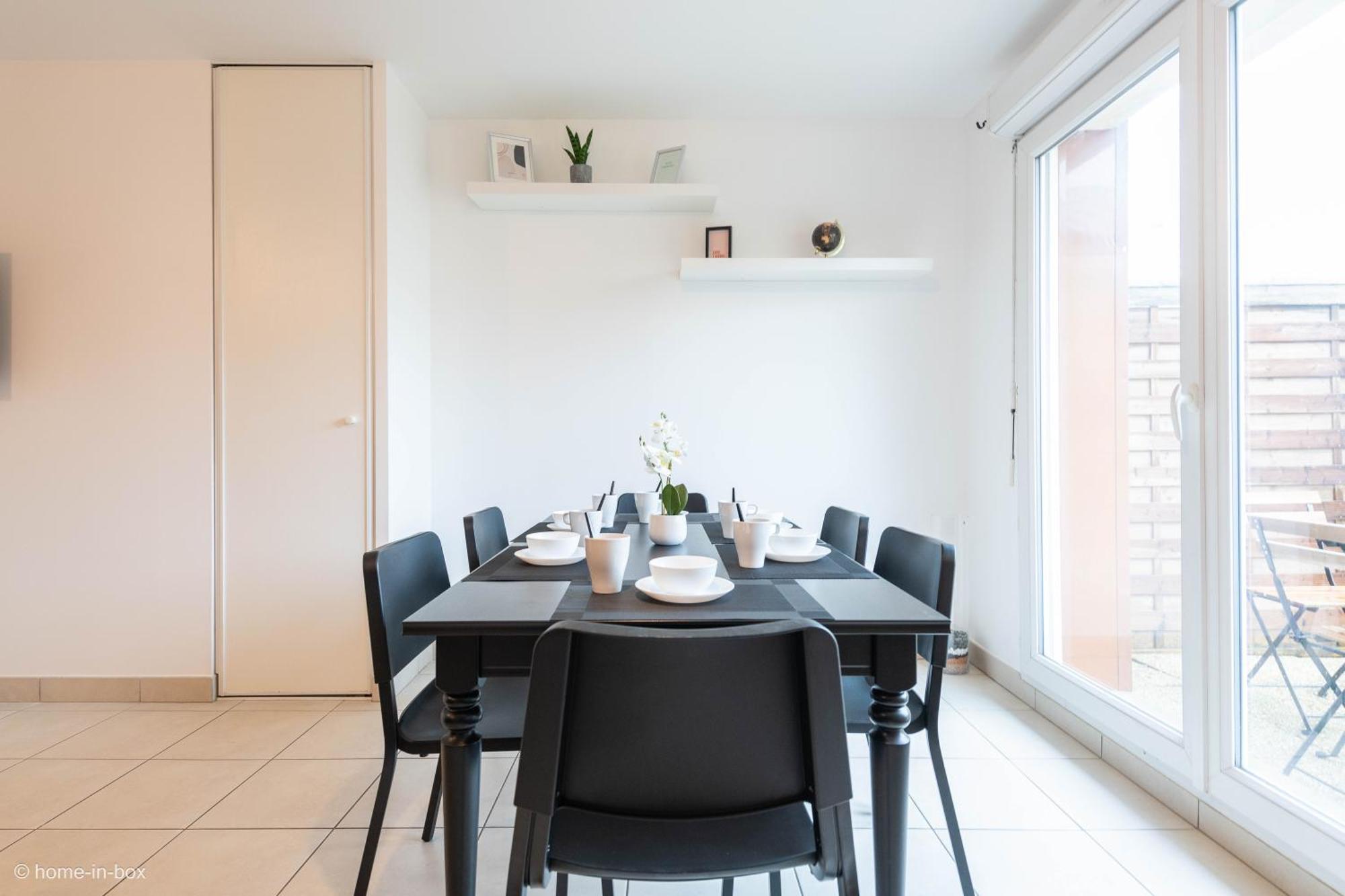 A 10 Min: Maison Paisible 8p, Wifi, Parking Hébergement de vacances *